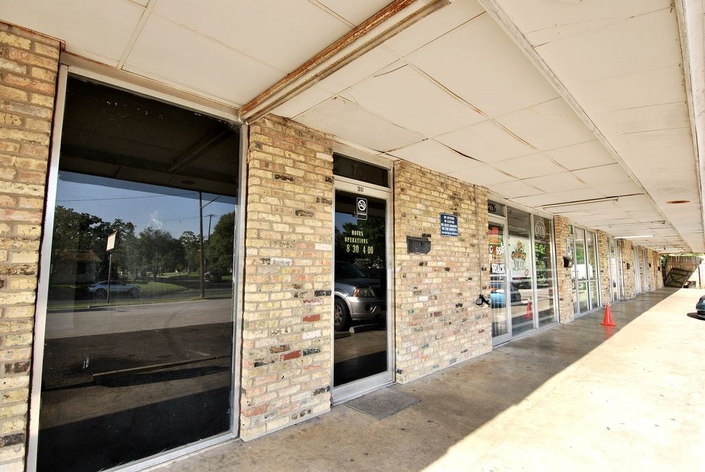 2707 Rogge Ln, Austin, TX 78723